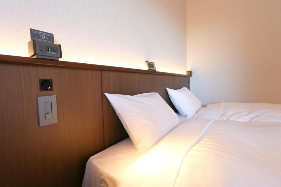 Hotel Castle Inn איסה מראה חיצוני תמונה